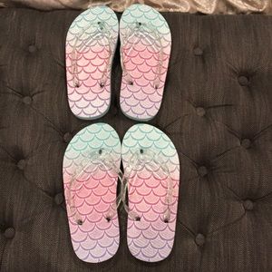 Girls Elli by Capelli Clear Glitter Flip Flops